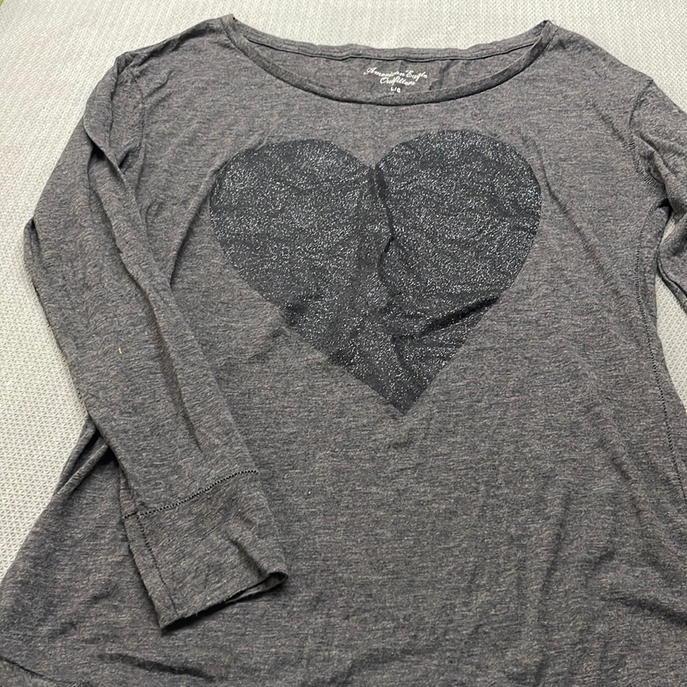 Long sleeve with glittered heart detail